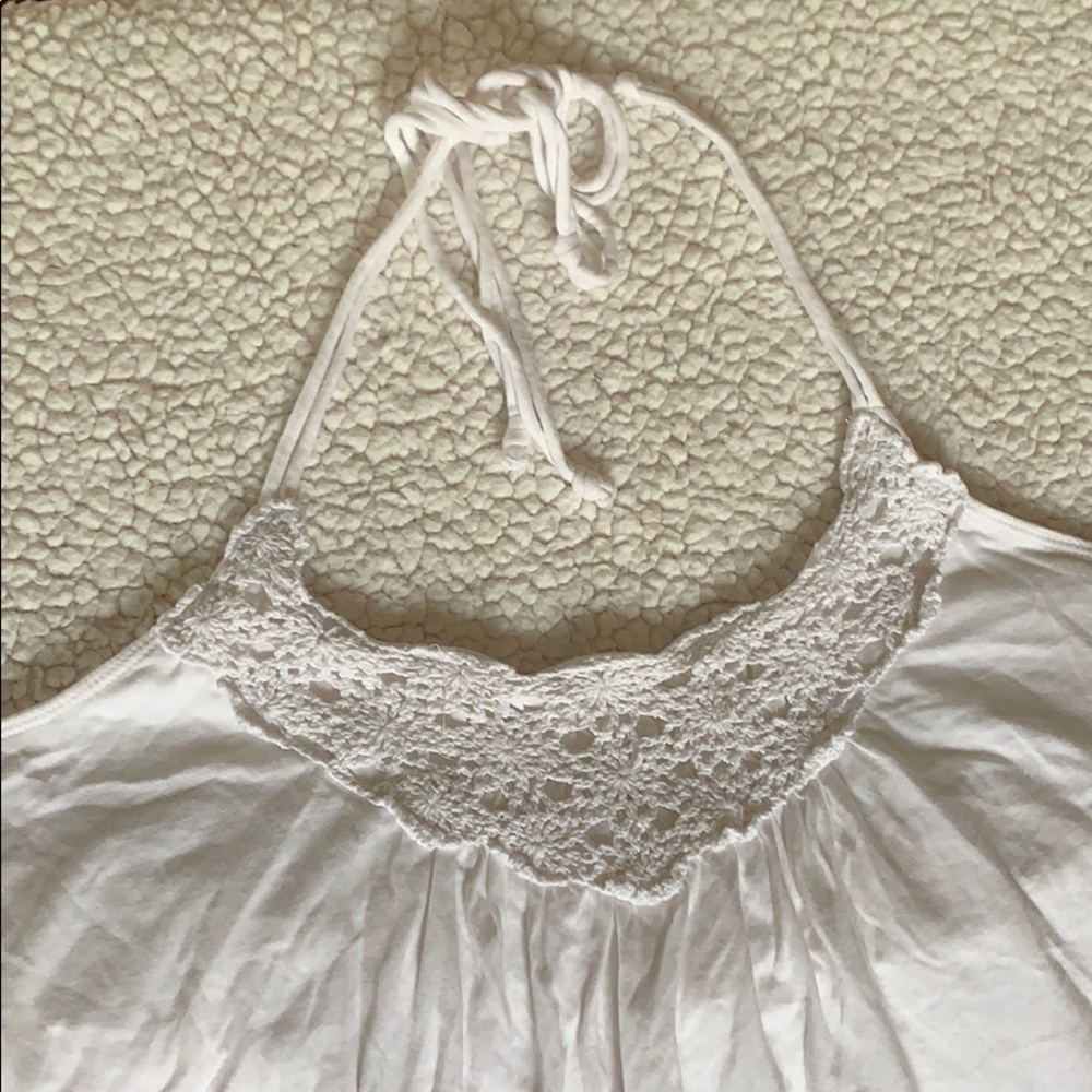 Halter top - Picture 2 of 5